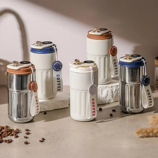 Kaffeethermoskanne mit Temperaturanzeige